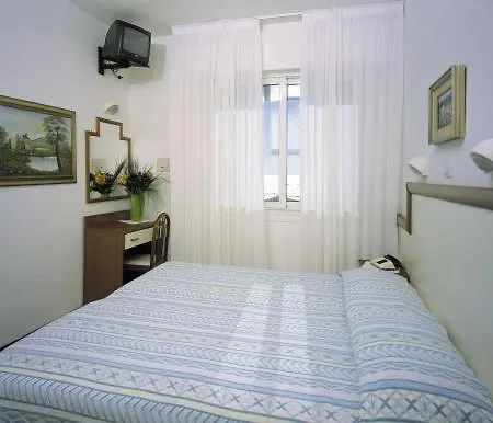 Hotel Bolivar 3*